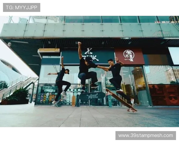 南京滑板队战术解析：聚焦滑板运动的策略与技巧探讨